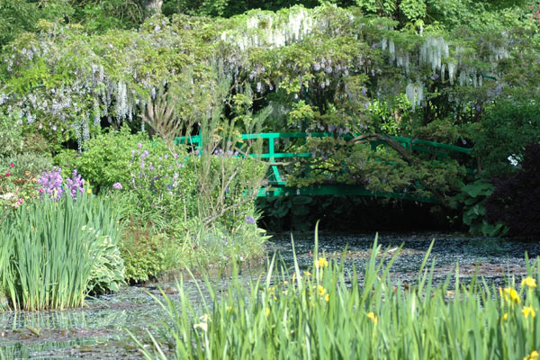 Monet's Home at Giverny Monet's Home at Giverny