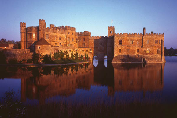 Leeds, described as The Loveliest Castle in the World Leeds, described as The Loveliest Castle in the World