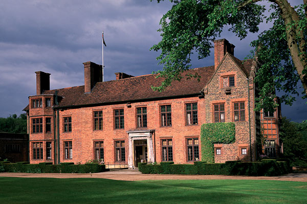 Chartwell Leeds Castle Tour From London British Tours